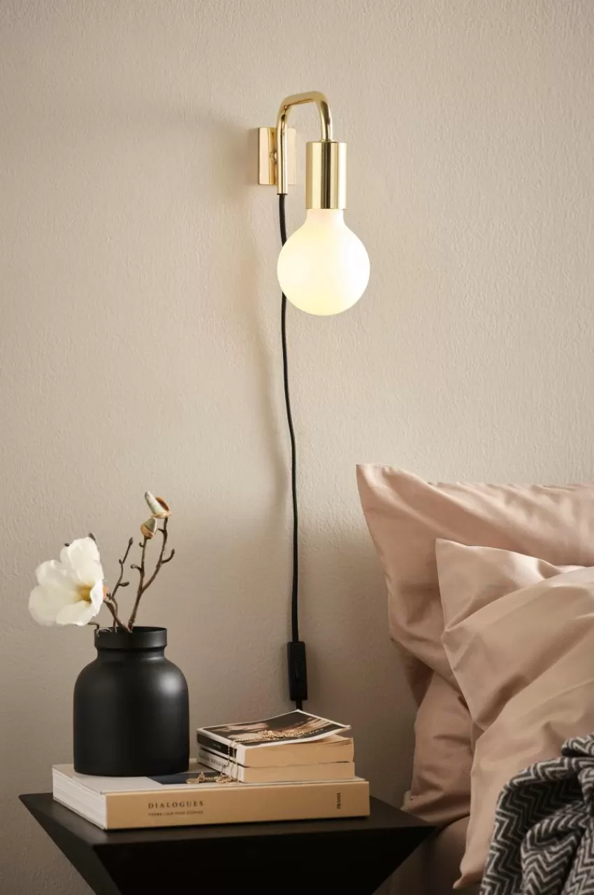 Vägglampor*Jotex ENGLAND Vägglampa Guld
