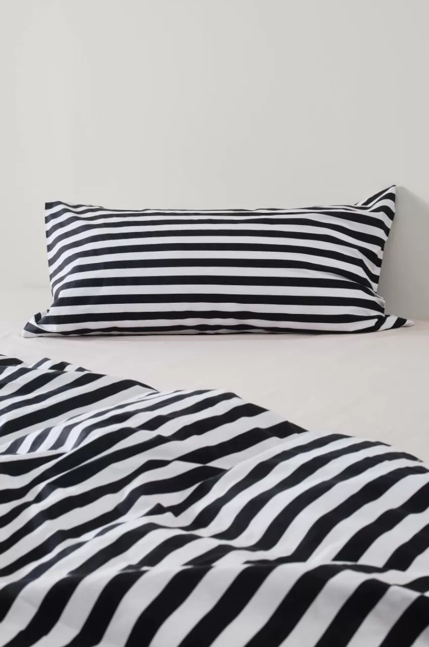 Örngott*Jotex KAYO örngott 90x50 Cm Svart/vit