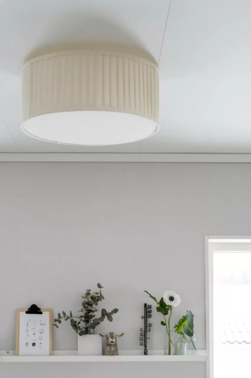 Taklampor*Jotex Plafond Plissé 45cm Offwhite